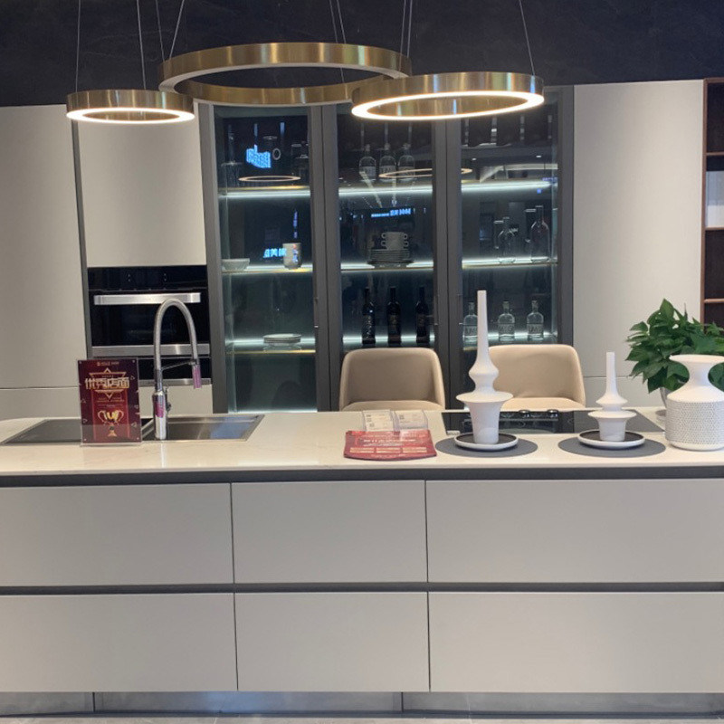 현대 부엌을 위한 맞춤형 플레어 컬러 솔리드 목재 전체 부엌 캐비닛 세트